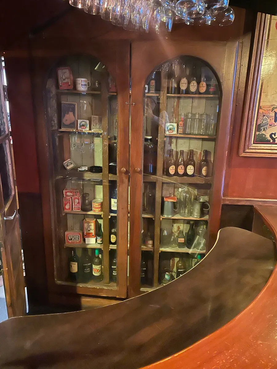 Bottles jars windows chairs stools - Image 1