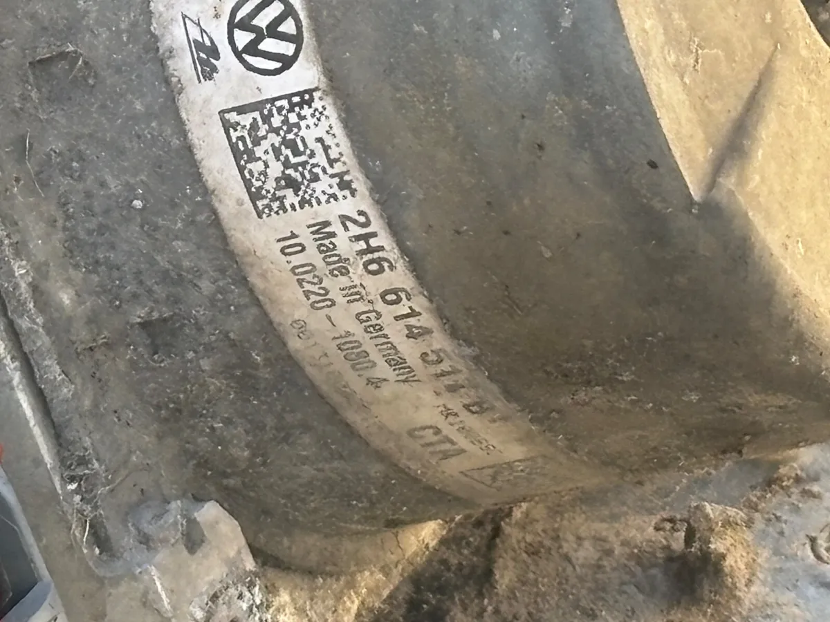 For breaking 2016 kia sorento - Image 4