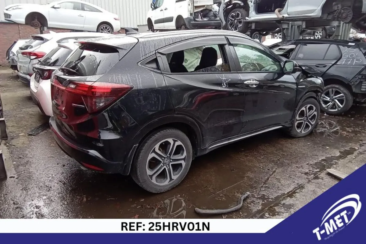 2019 HONDA HRV BREAKING FOR PARTS - Image 1
