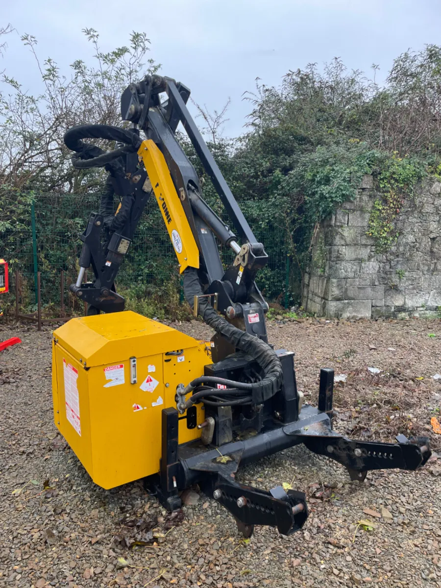 McConnel 6585T VFR - Image 4