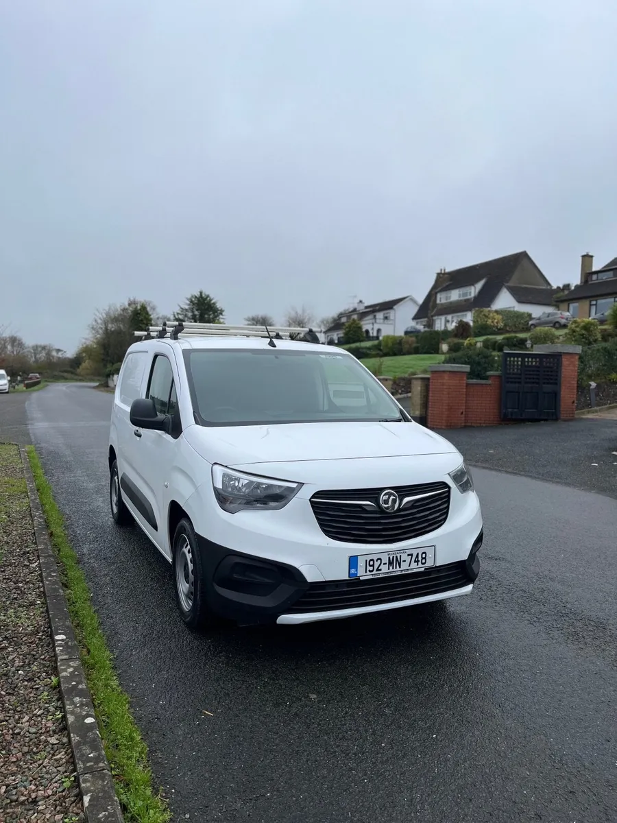 2019 Vauxhall Combo van - Image 4