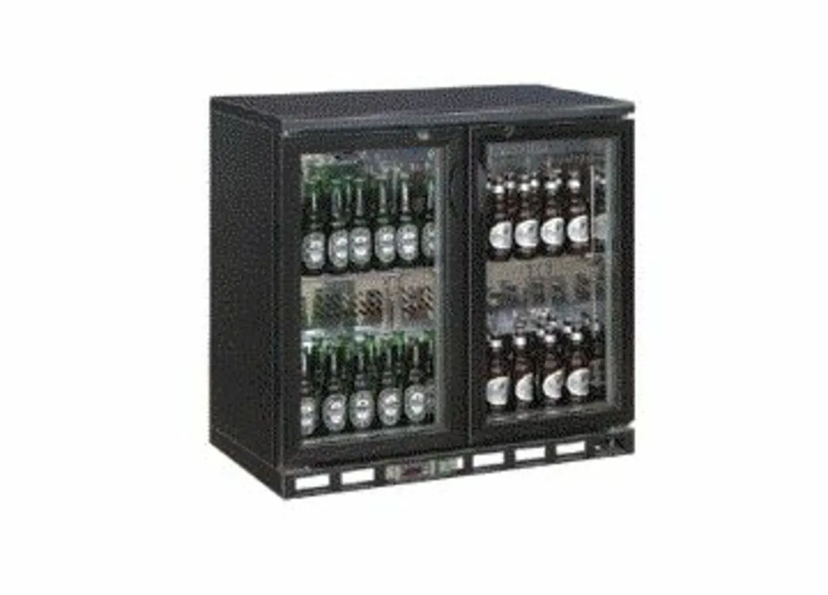 Drinks refrigerator