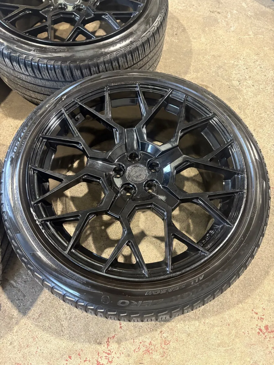 23" Range Rover Sport Wheels - Image 1