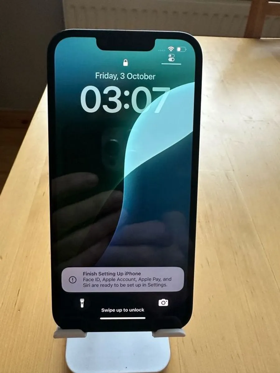 Apple IPhone 14 128 gb Unlocked boxed - Image 1