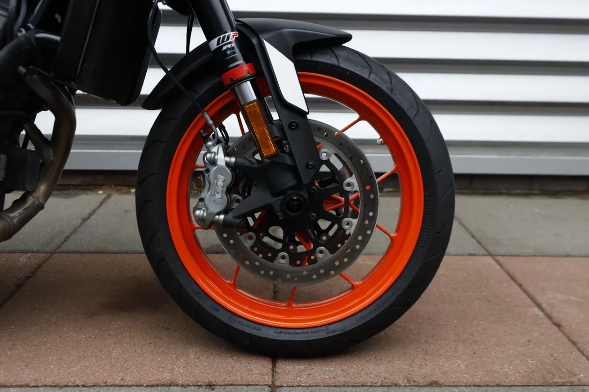KTM 890 Duke GP - Image 4