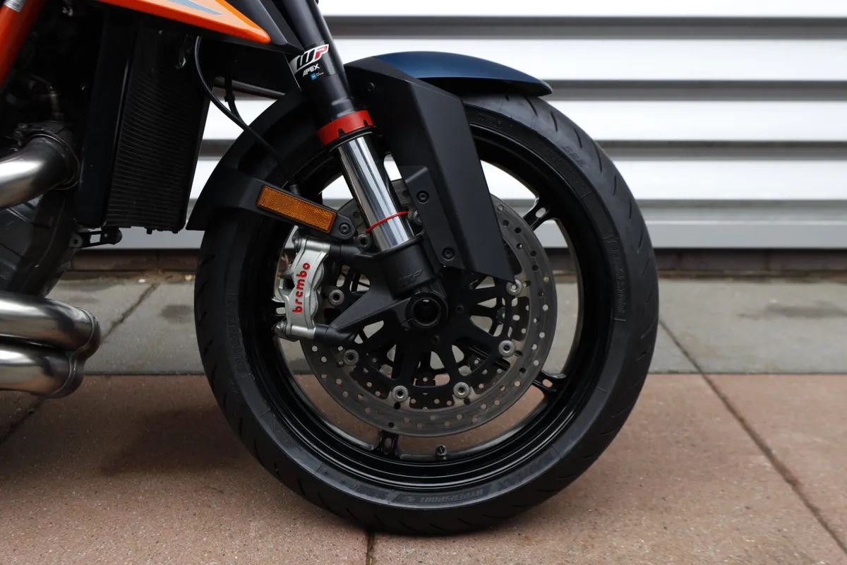 KTM 1290 Superduke R - Image 4