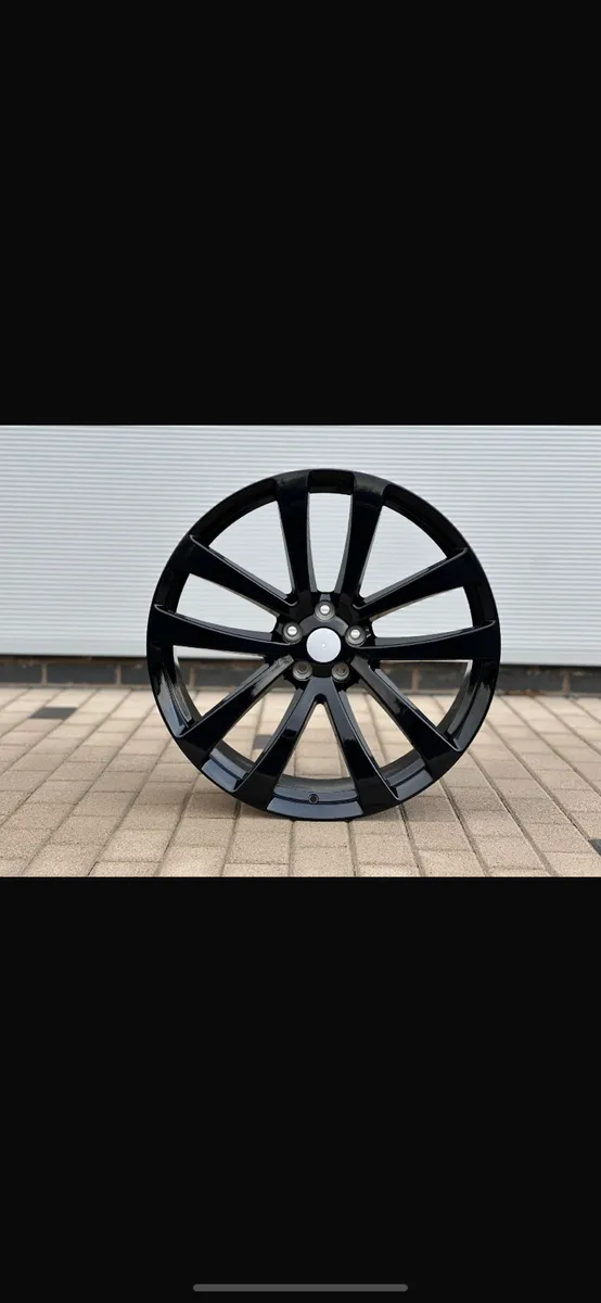 23inch Land Rover Range Rover alloys