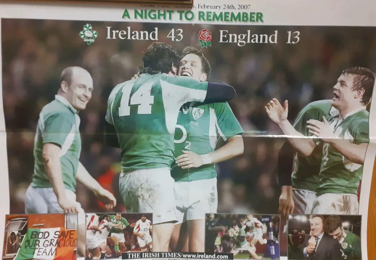 Sports memorabilia. - Image 4