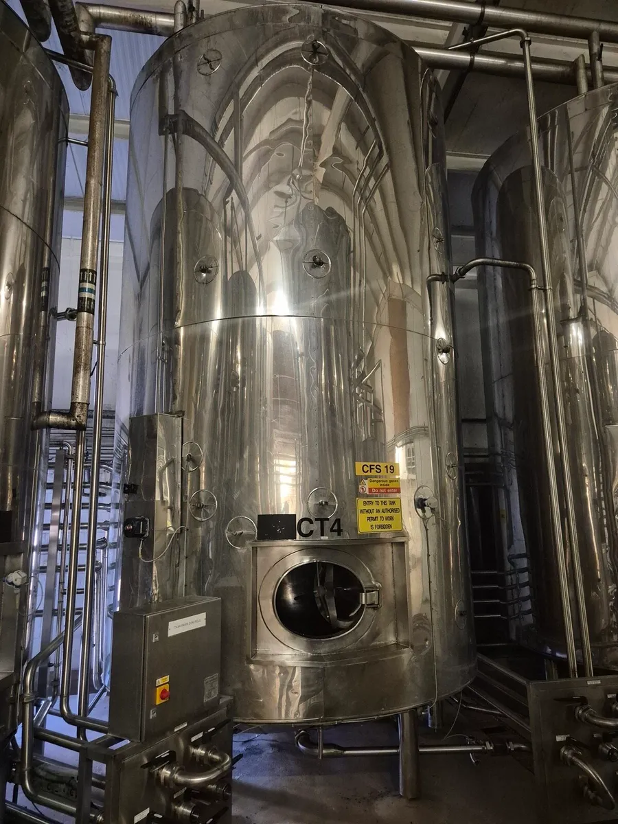 20,000 Litre Stainless Steel Tank - Image 1