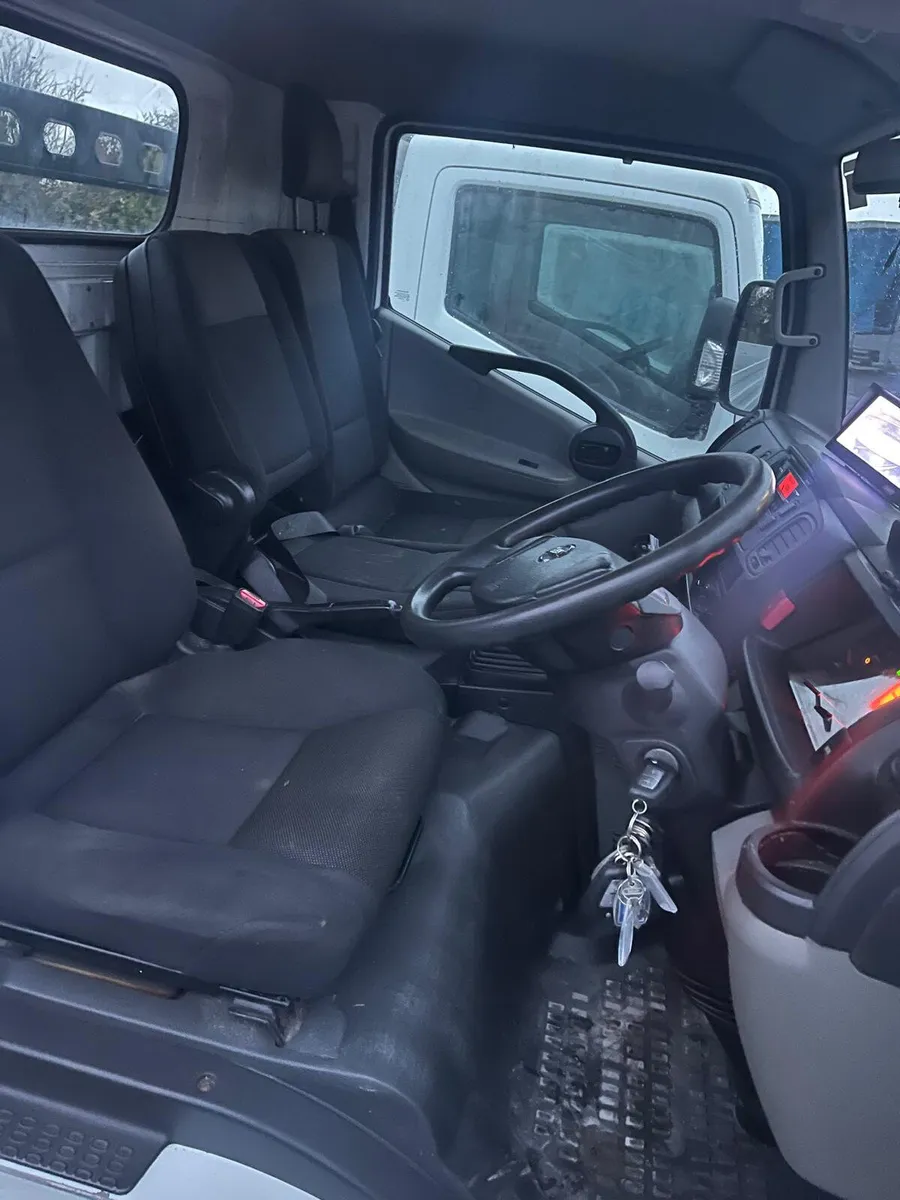 Nissan Cabstar 2019 Dropside - Image 4