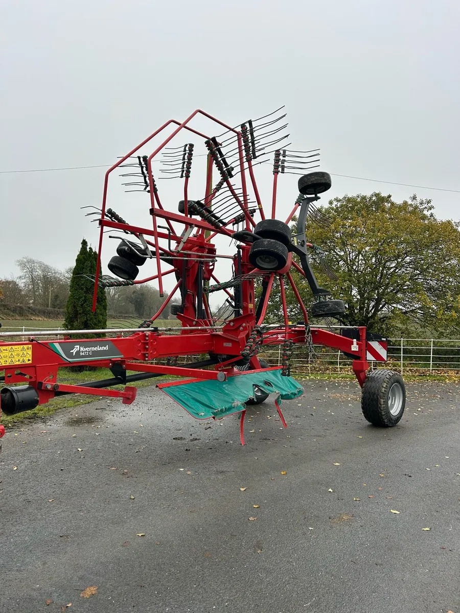 Kverneland  9472 rake - Image 1