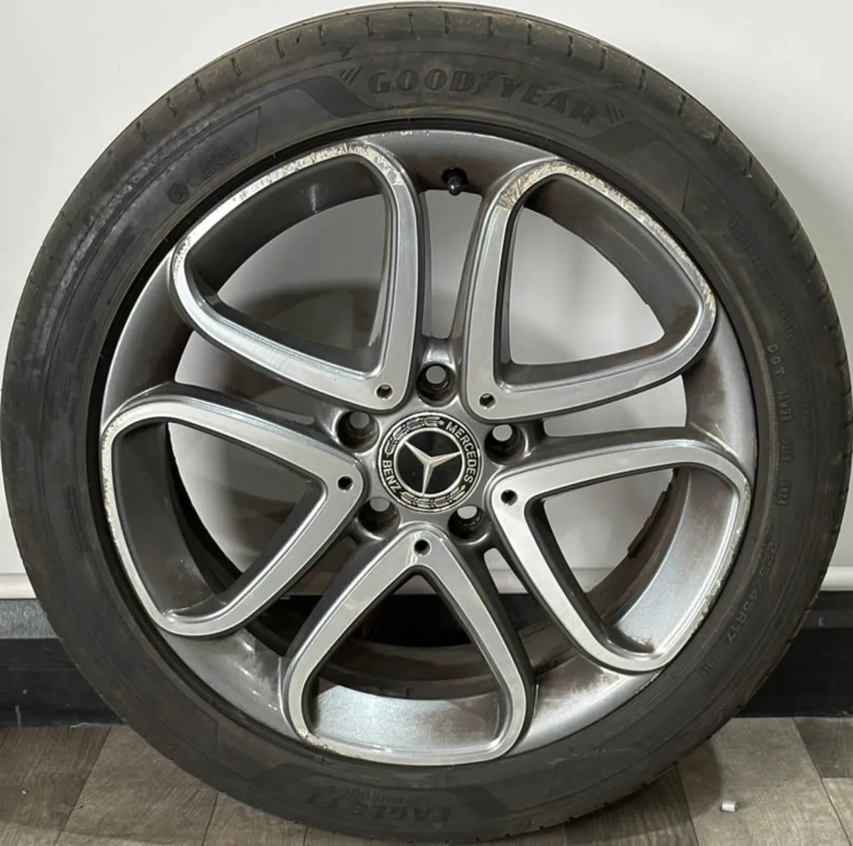 17" Genuine Mercedes A-Class, B-Class, CLA Alloys - Image 2