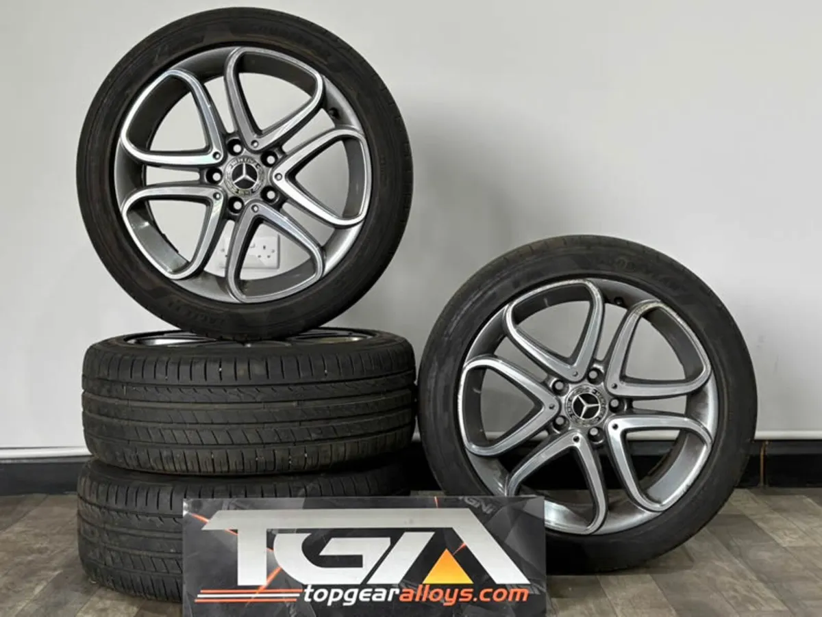 17" Genuine Mercedes A-Class, B-Class, CLA Alloys - Image 1