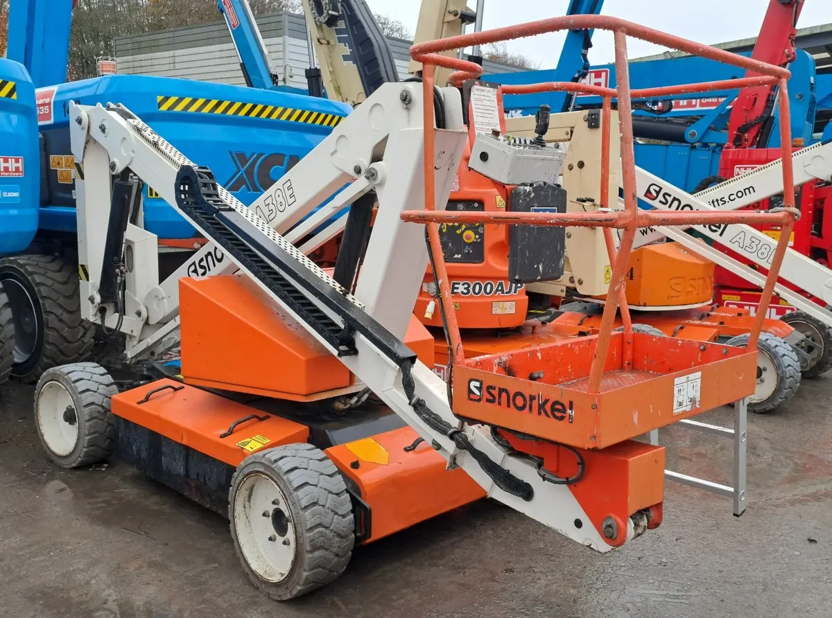 38FT ELECTRIC BOOM LIFT - Image 3