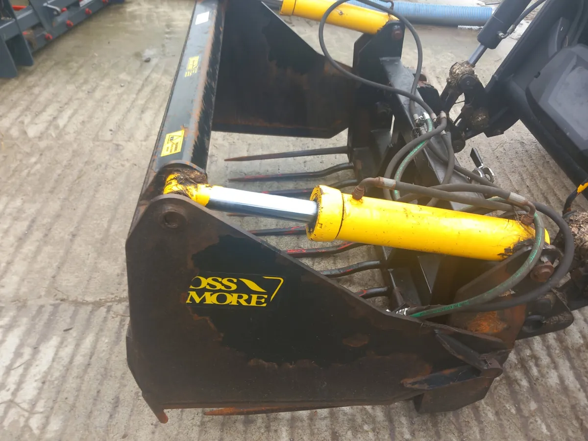 Rossmore Silage grab - Image 3