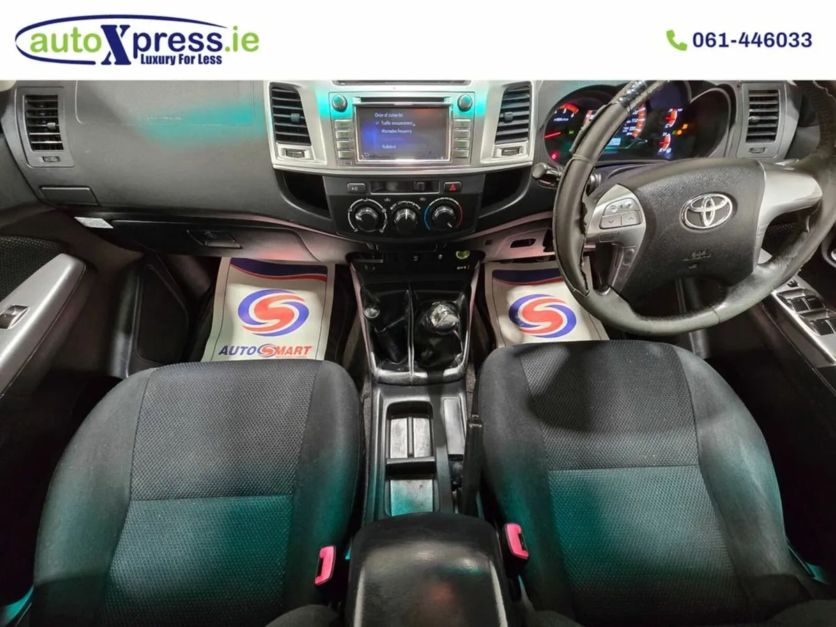 Toyota Hilux 2.5 D4D Icon D/C 4WD Reversing camera - Image 4