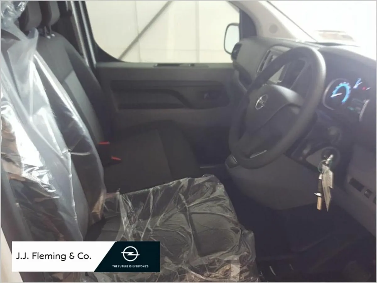 Opel Vivaro E-Sportive L1H1VAN100KW-75KWH BATTERY - Image 4