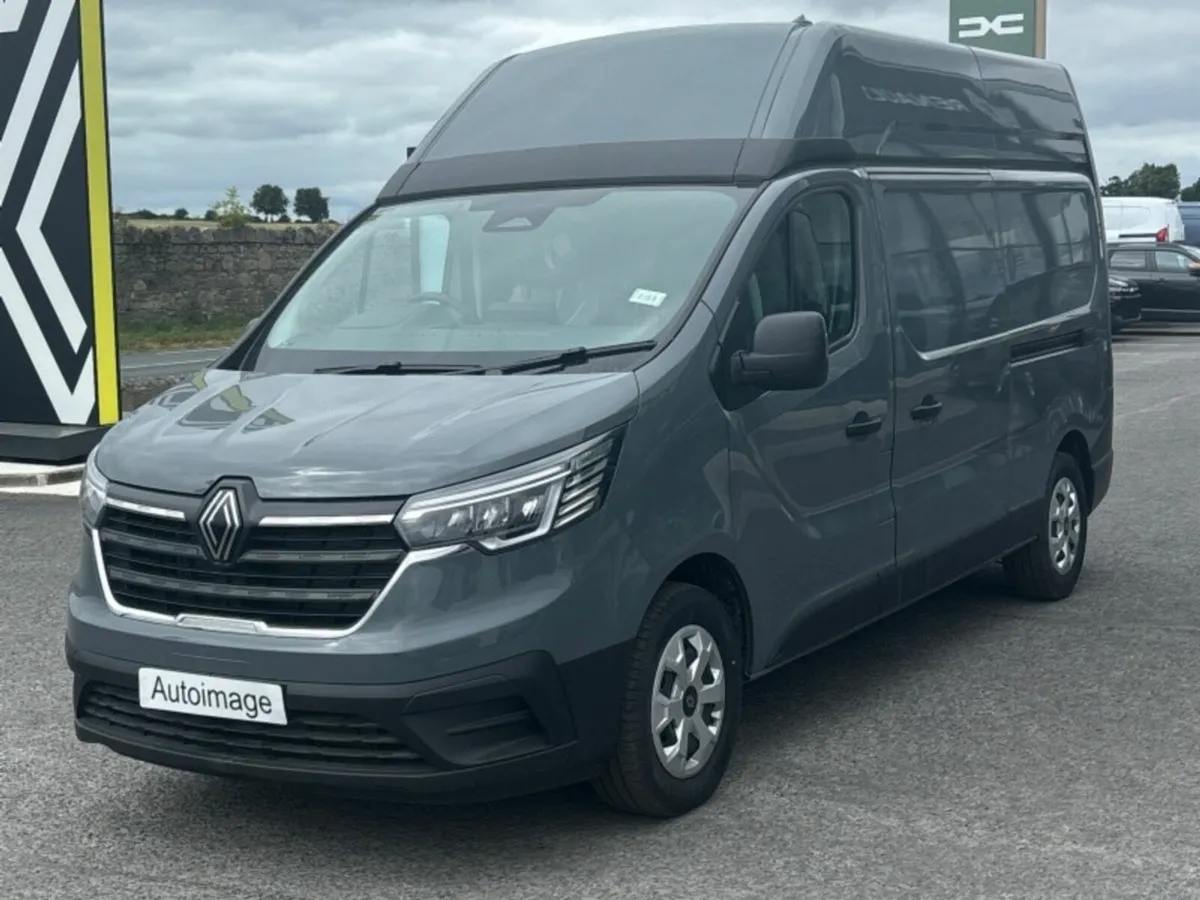 Renault Trafic  H/ROOF EXTRA SPEC - Image 3
