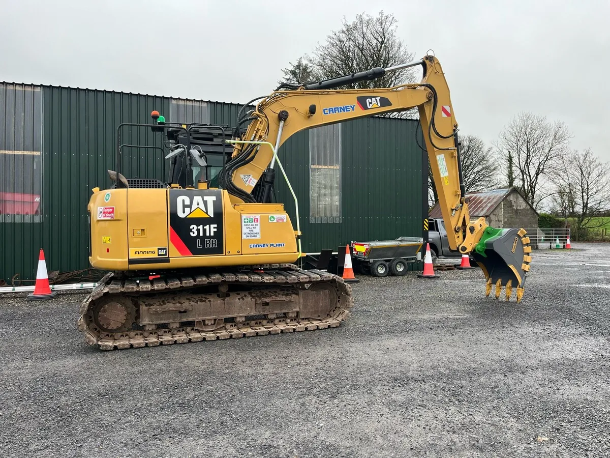 Caterpillar - Image 2