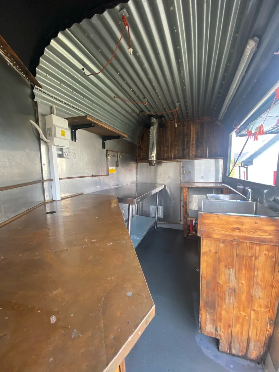 Horsebox Food Truck - Image 3