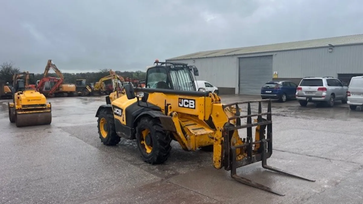 2013 JCB 535 140 - Image 4