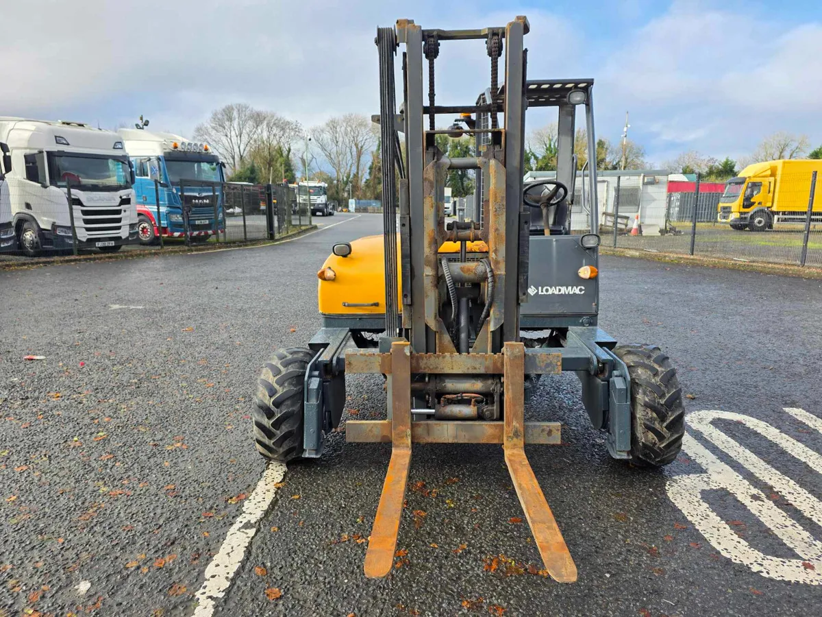 2016 Loadmac 825 Long Reach forklift - Image 2
