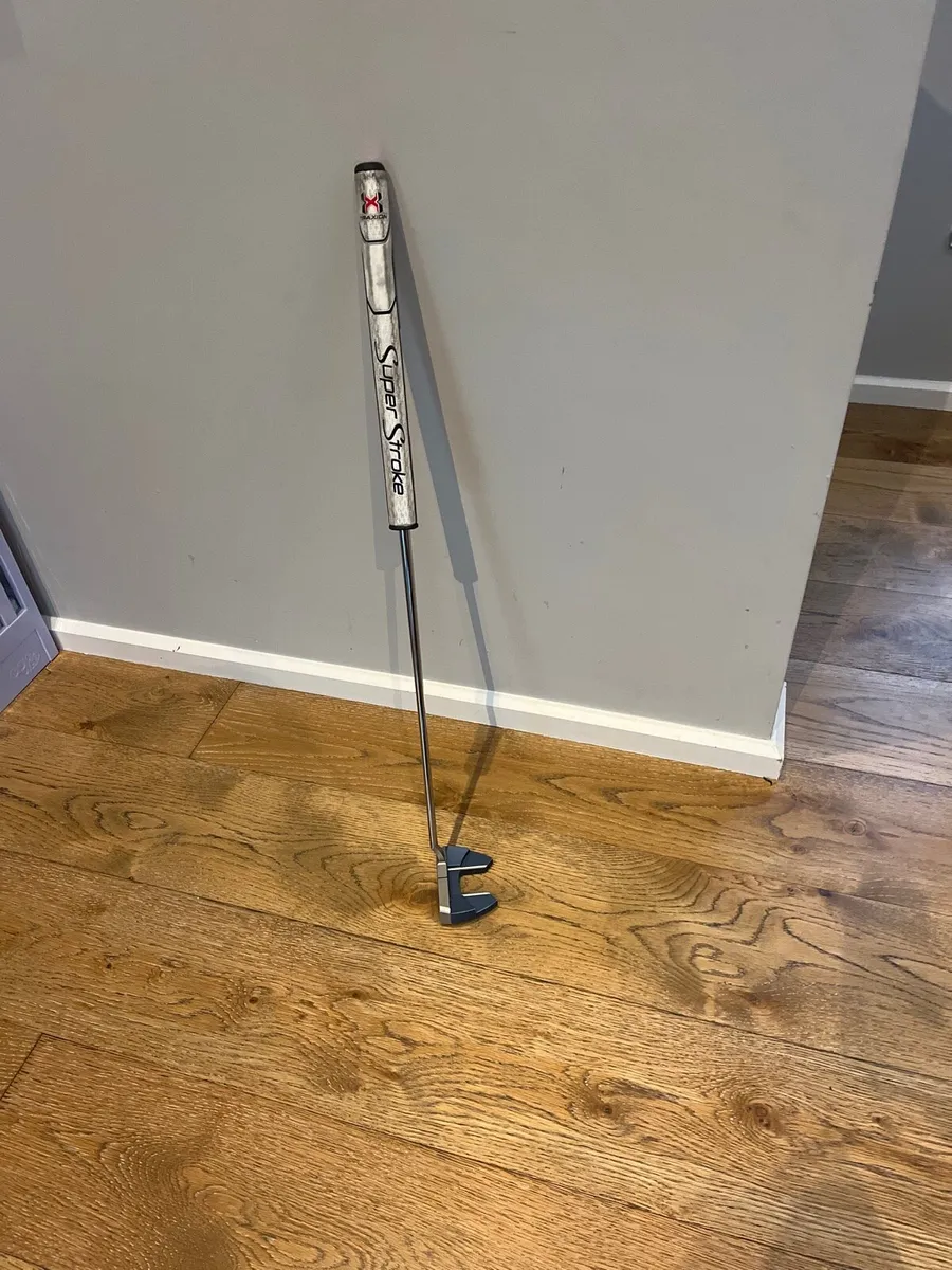 Left handed putter - Image 1