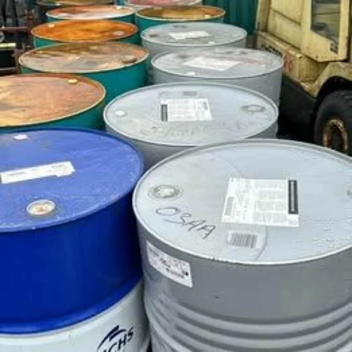 Oil Barrels good condition . £10 - Image 3