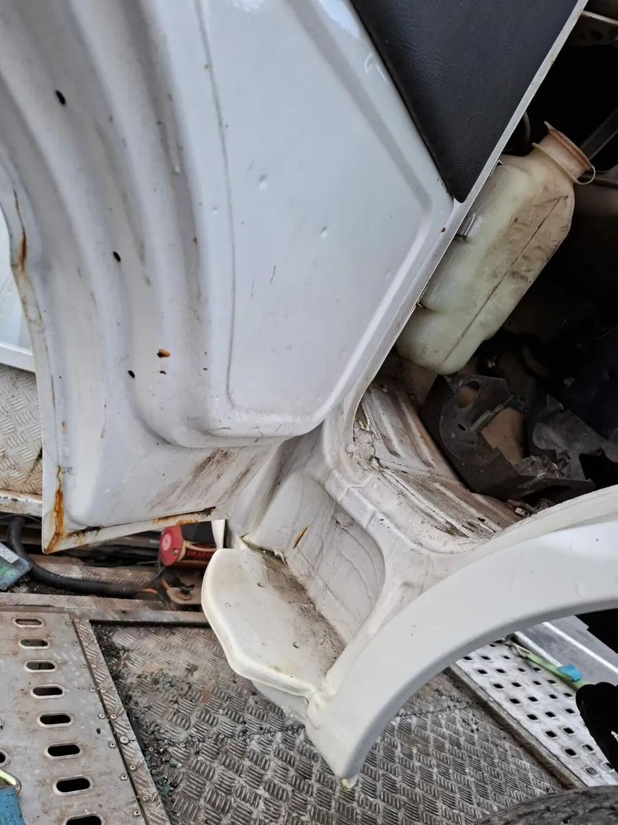 Bran find 1980 Toyota hiace - Image 4