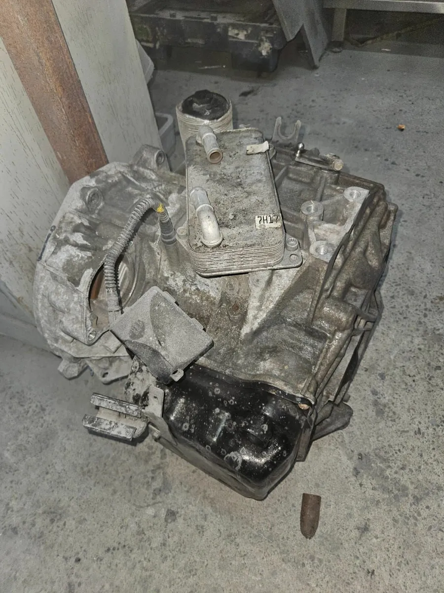 2017 Skoda / Volkswagen 2ltr engine + auto box - Image 4