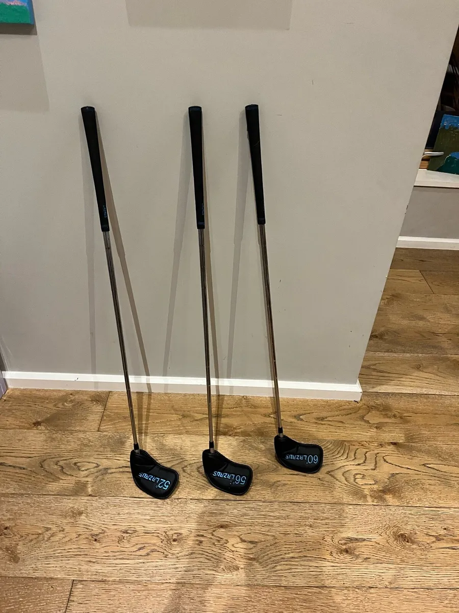 Left handed wedge set - Image 1