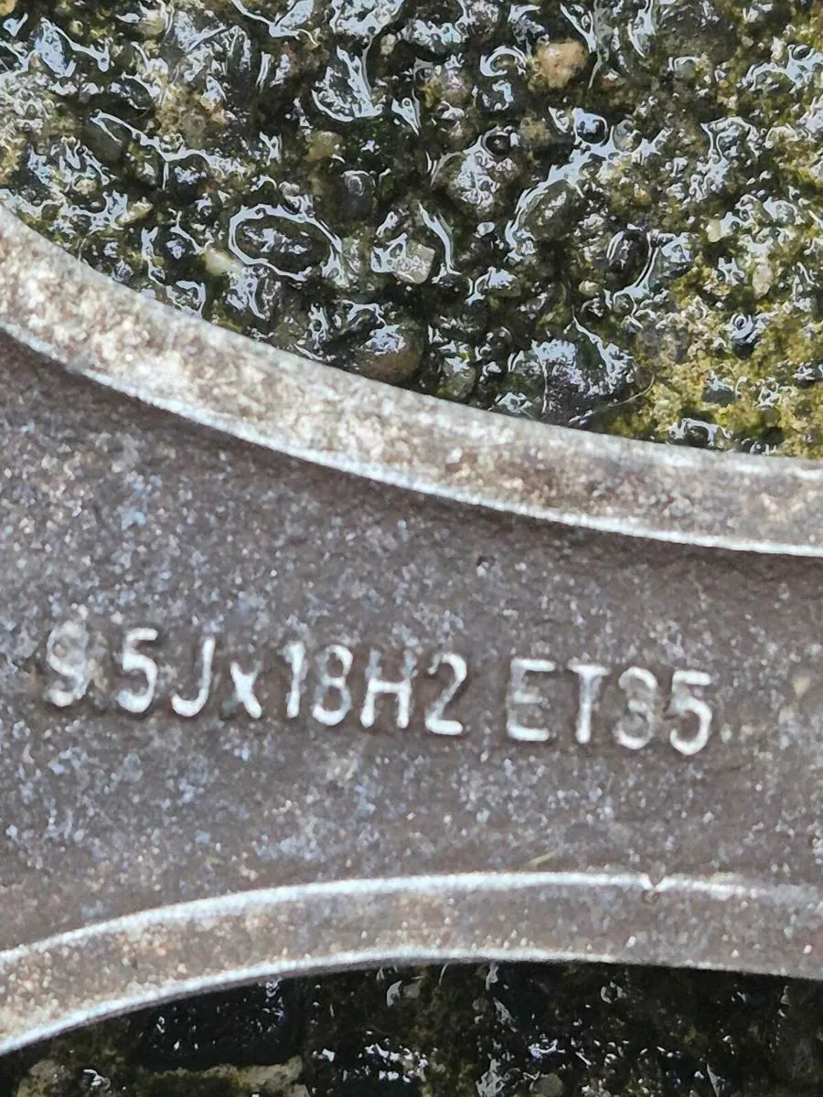 ​Genuine BRABUS Monoblock VI (Ronal) - Rare 9.5J R - Image 3