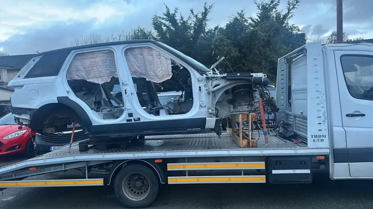 2014 Range Rover Sport Shell + V5 HPI CLEAR