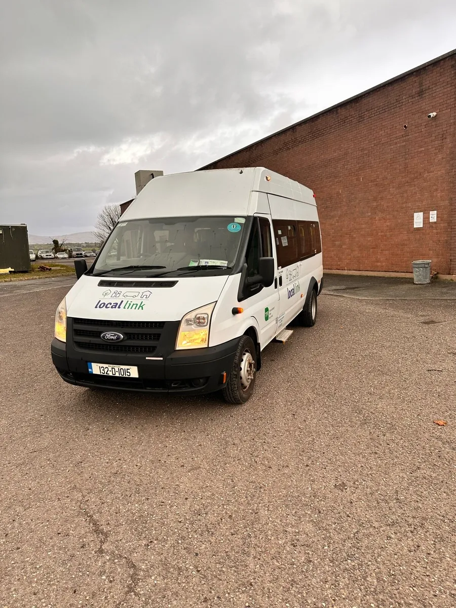 Wheel chair accessible ford transit - Image 2