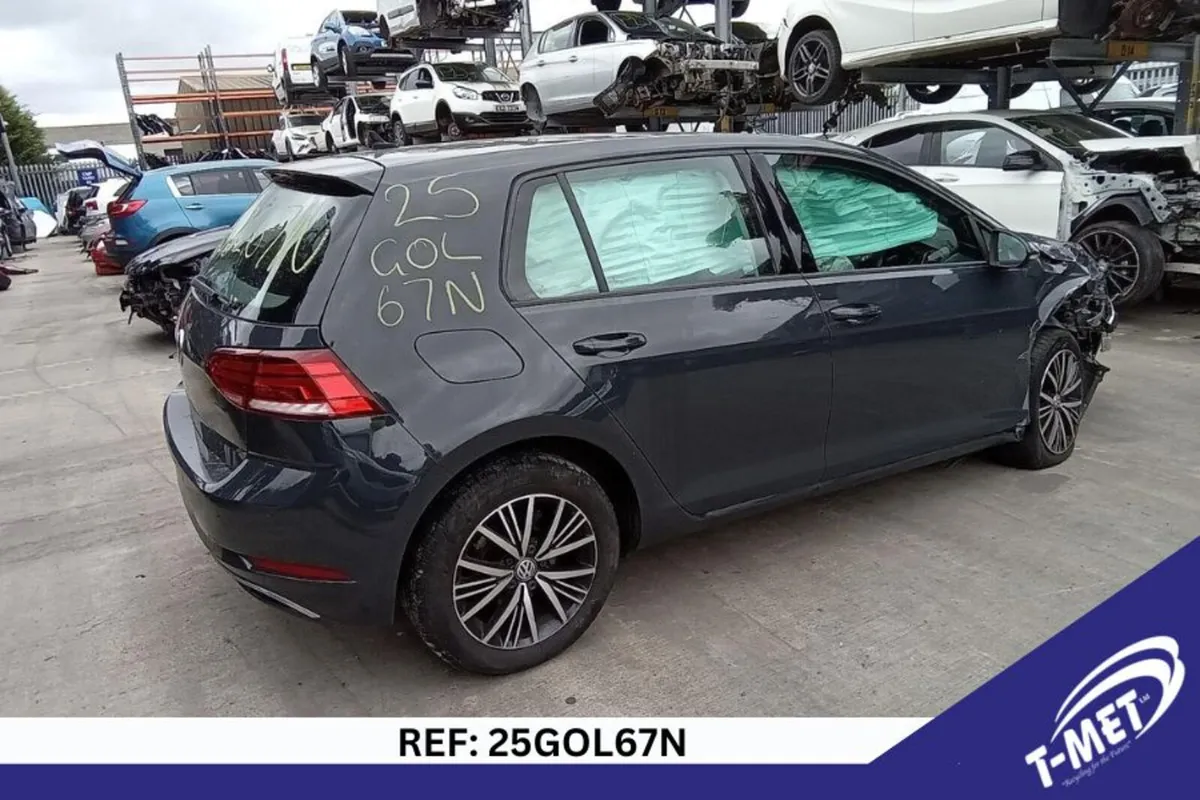 2018 VOLKSWAGEN GOLF BREAKING FOR PARTS - Image 3