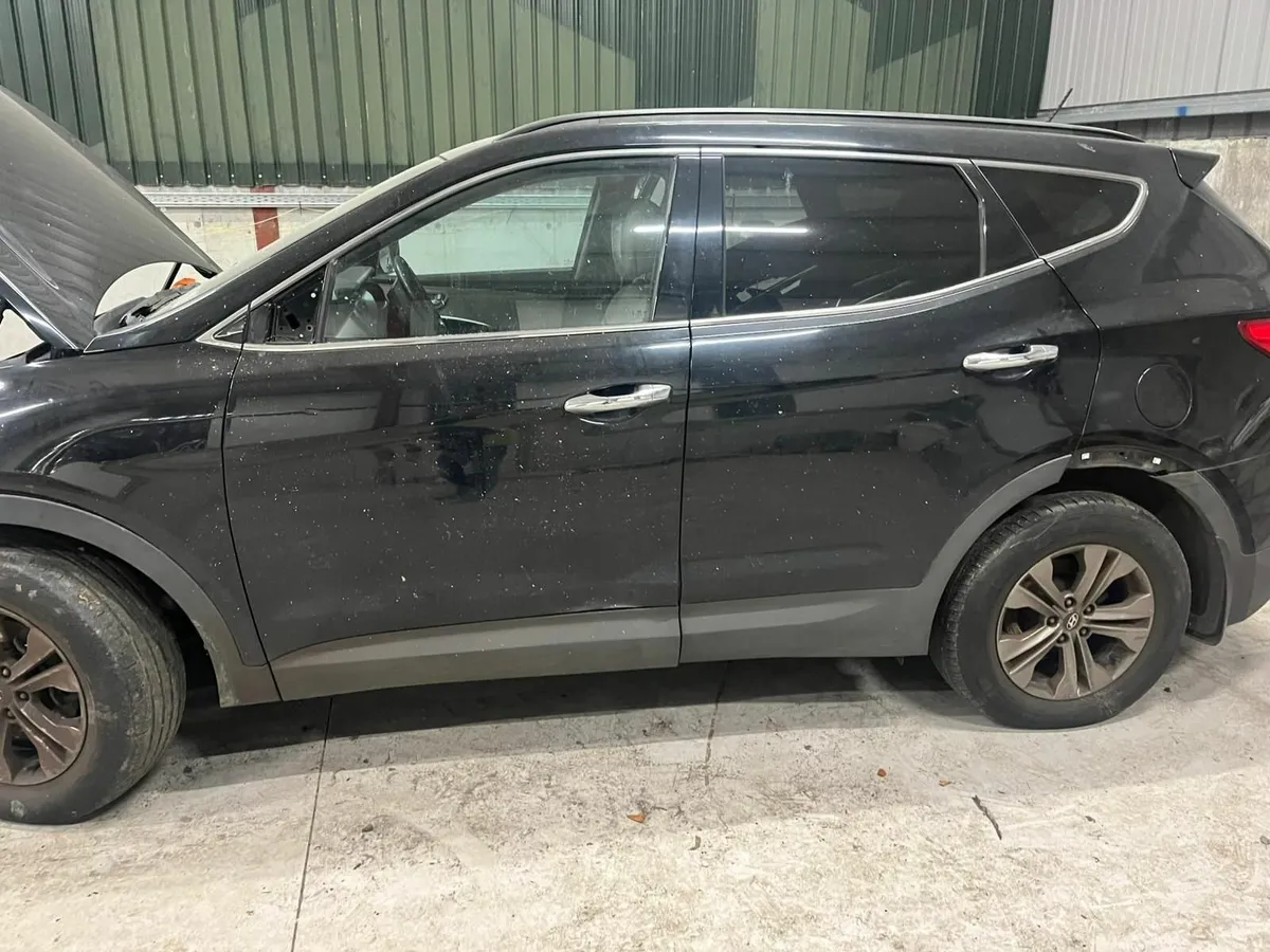 Hyundai Santa Fe for parts