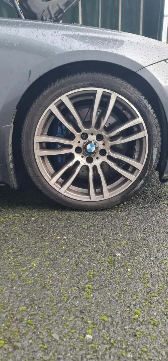BMW 19" 403m Genuine Alloys with Tyres - Image 2