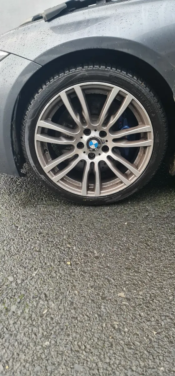 BMW 19" 403m Genuine Alloys with Tyres - Image 4