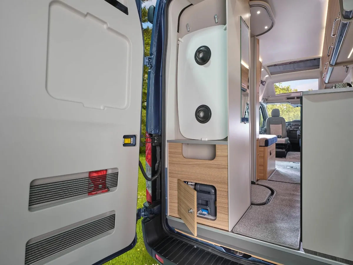 New Bailey Endeavour B64 - Image 3