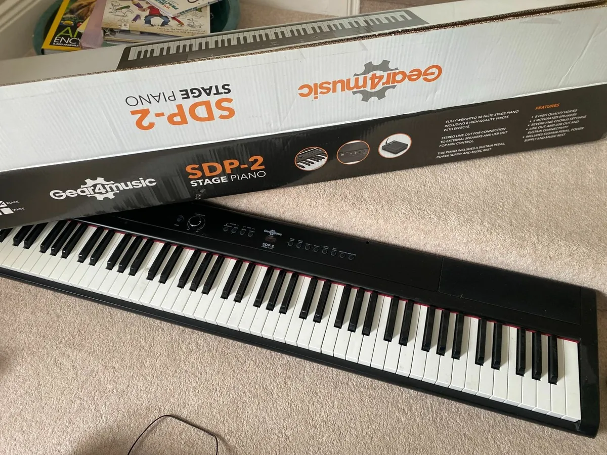 Gear4music SDP-2 Stage Piano - Image 1