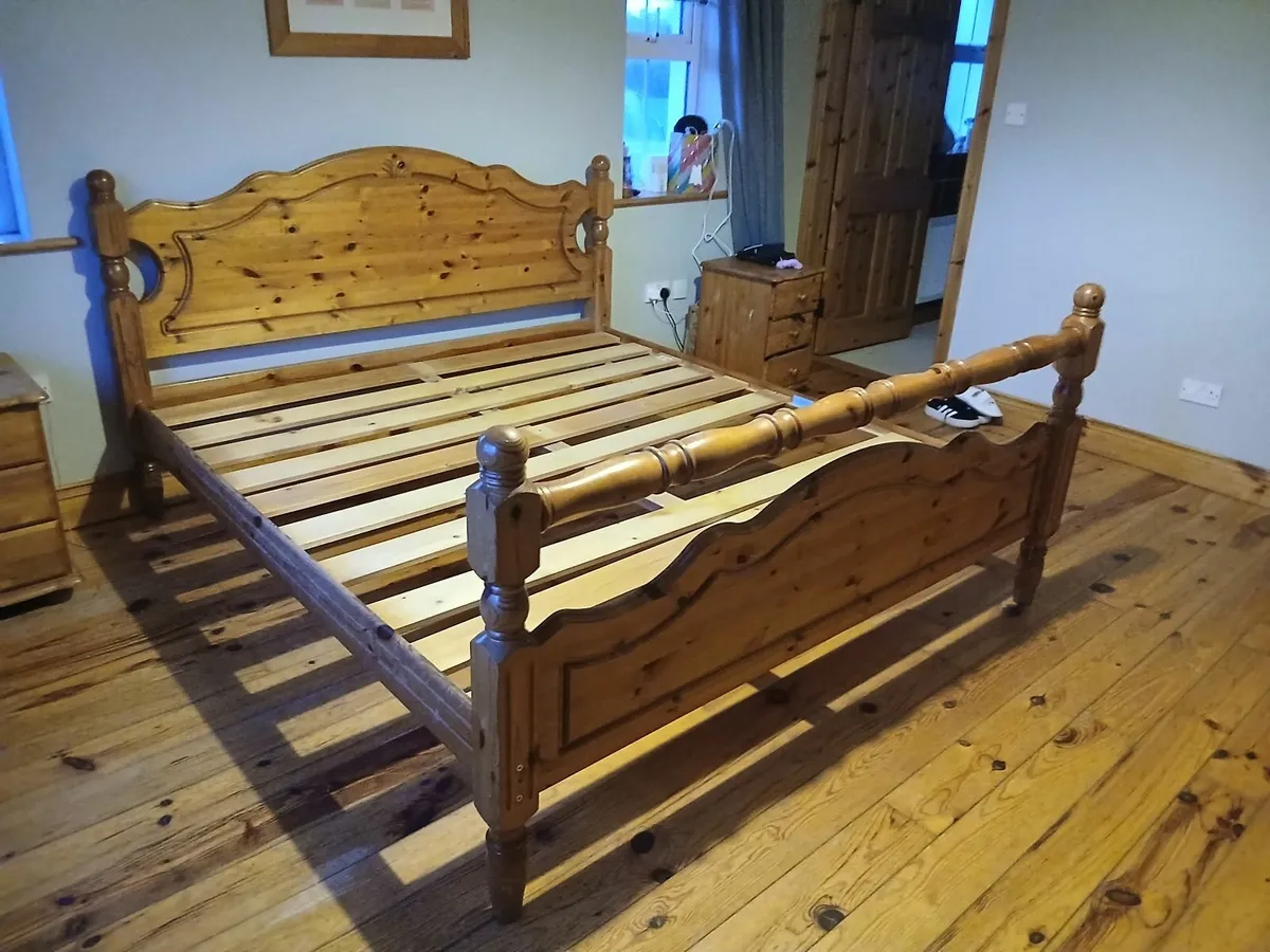 Super kingsize bed - Image 2