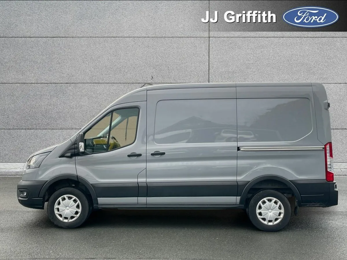 Ford Transit TRANSIT TREND 350 M 67KWH 135 KW - Image 3