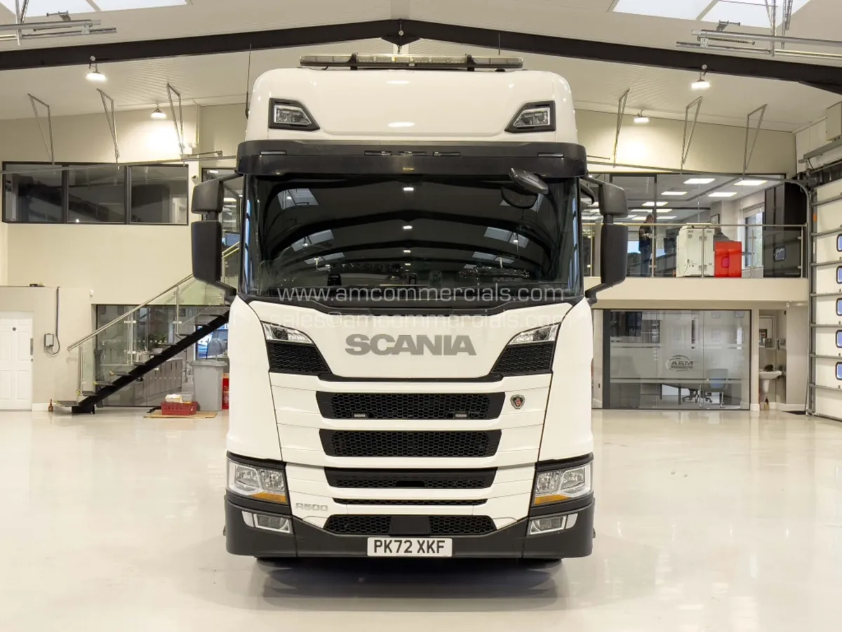 2022 (72) SCANIA R500 HIGHLINE 6X2 TAG AXLE - Image 2