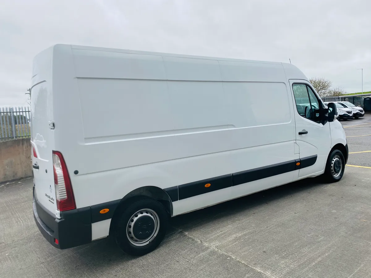 212 Opel Movano 2.3 MWB €13,950 + VAT - Image 4