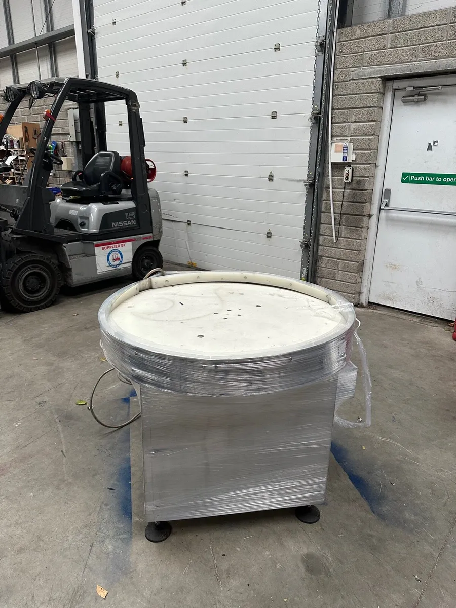 Conveyor Conveyors Lazy Suzy Turntable - Image 1