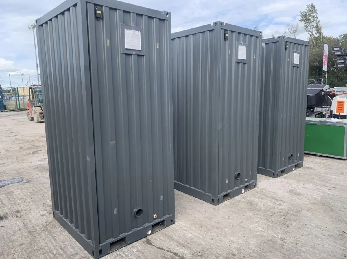 Single Steel Toilet Block - Image 4