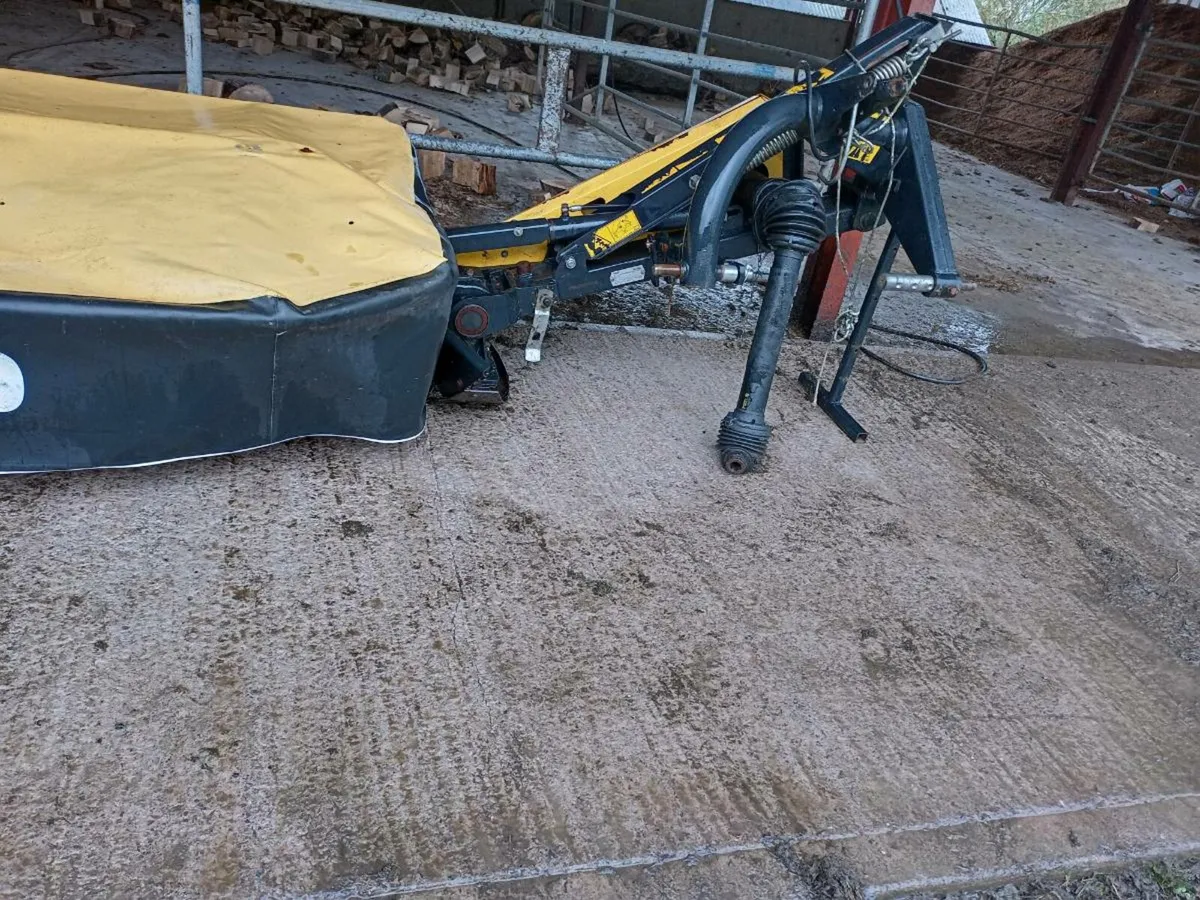 New Holland 9 foot mower - Image 3