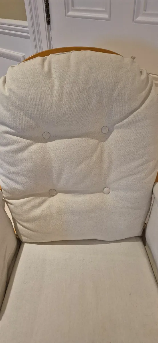 Nursery rocking chair - Image 3