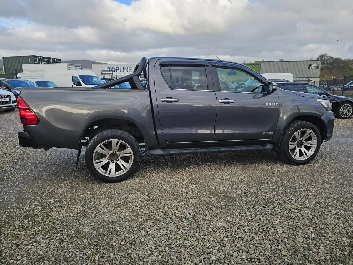 Toyota Hilux Invincible, 2018 - Image 3