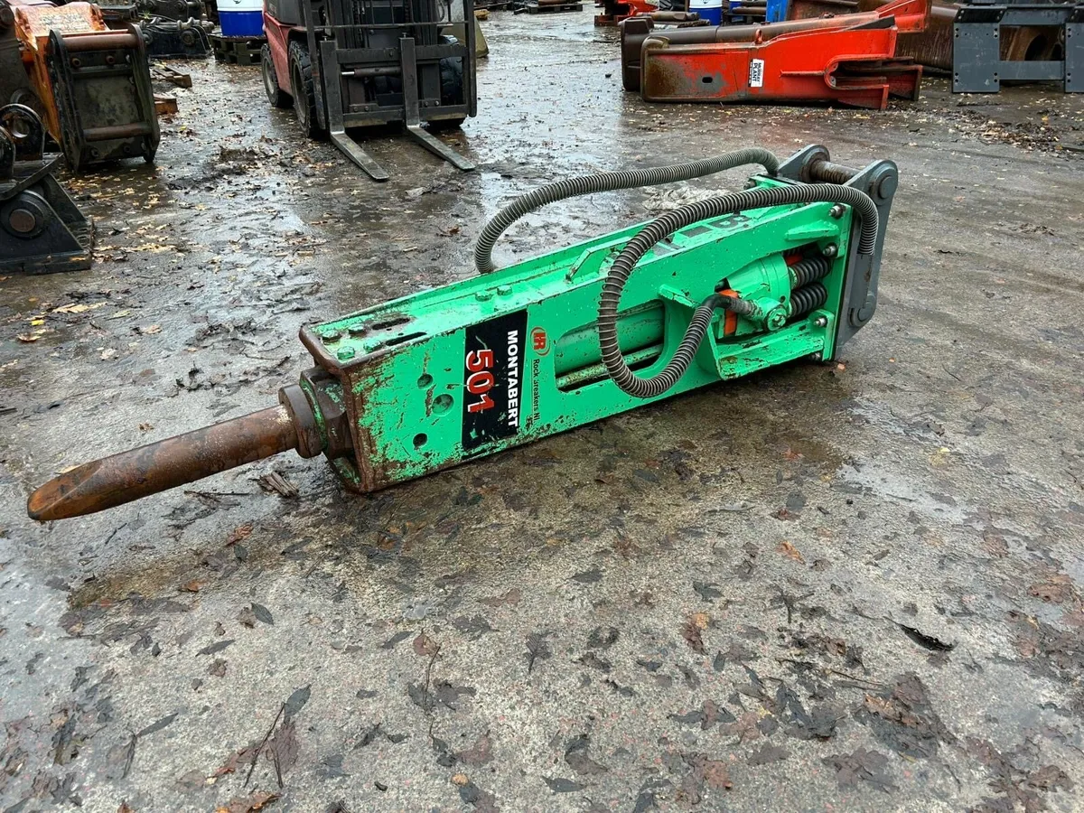 Montabert 501 Rock Hammer/ Breaker - Image 2